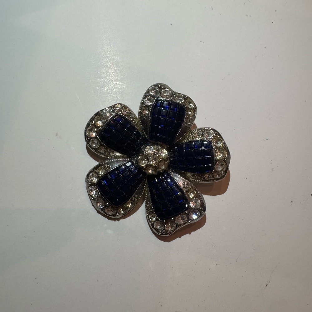 Elegant Blue and Silver tone Flower Brooch by Nina Rocco